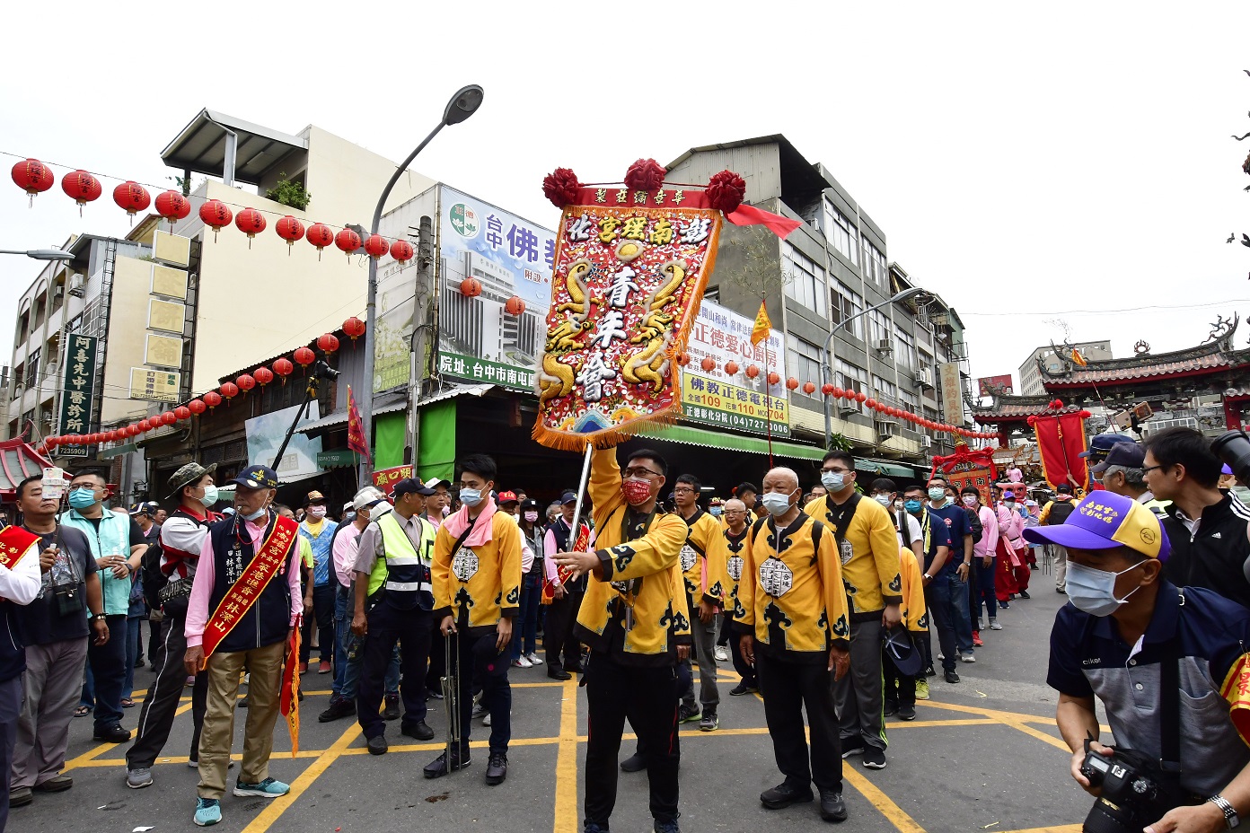 「三媽年」時，回程進香隊伍一定會「潦溪」涉水渡過濁水溪。   圖：翻攝自彰化縣政府官網