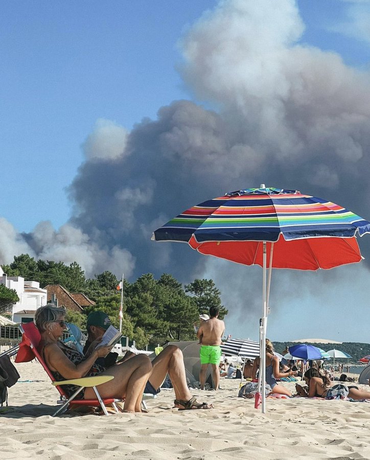 野火在法國吉倫特省 （Gironde）西南部地區蔓延   圖: 翻攝自 Le Polynésien 推特  